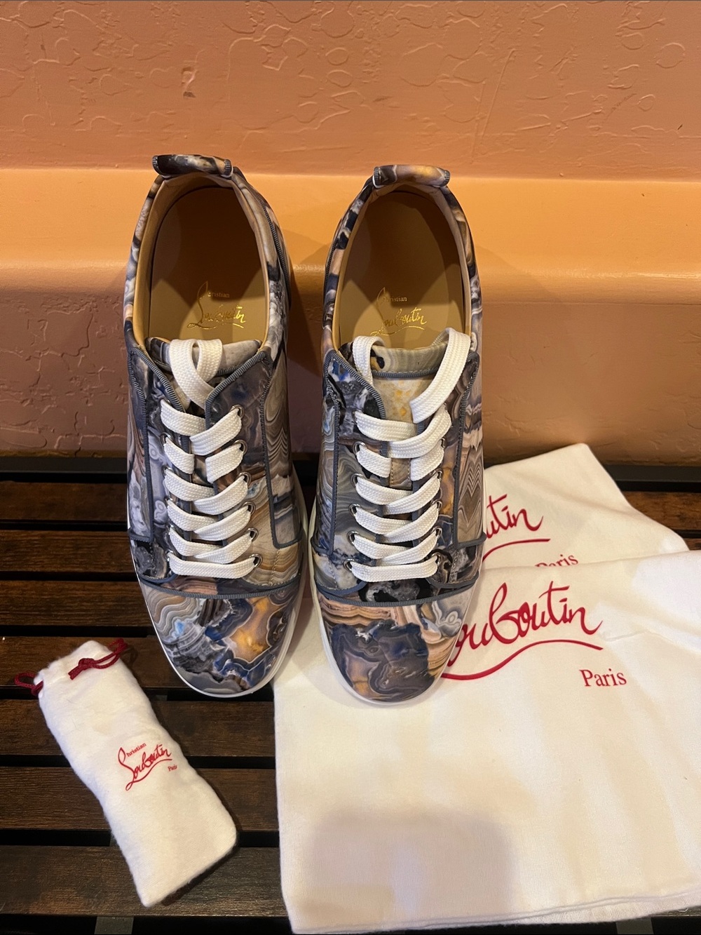 Men’s Louboutin Louis sneaker. Size 43. Barely worn.